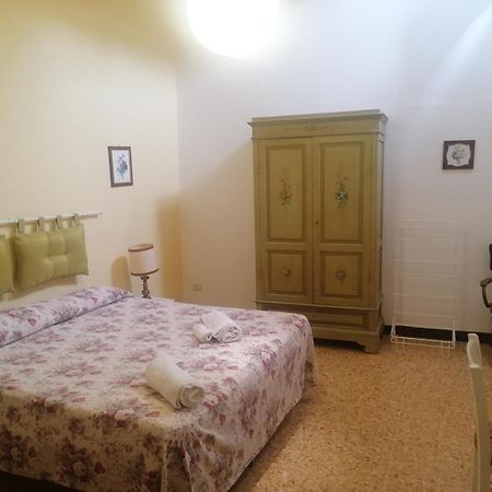 Casa Di Osio Panzió Siena Kültér fotó